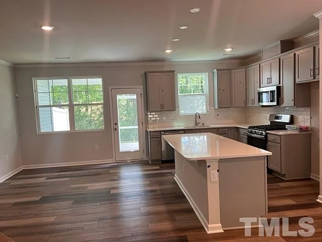 328 Hazy Hills Ln — Photo 12