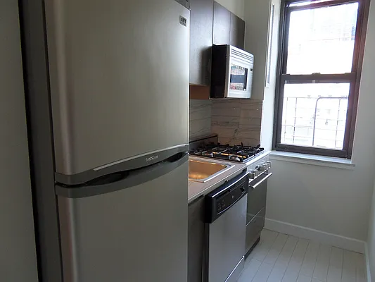 Rented by Stonehenge NYC LLC | media 5