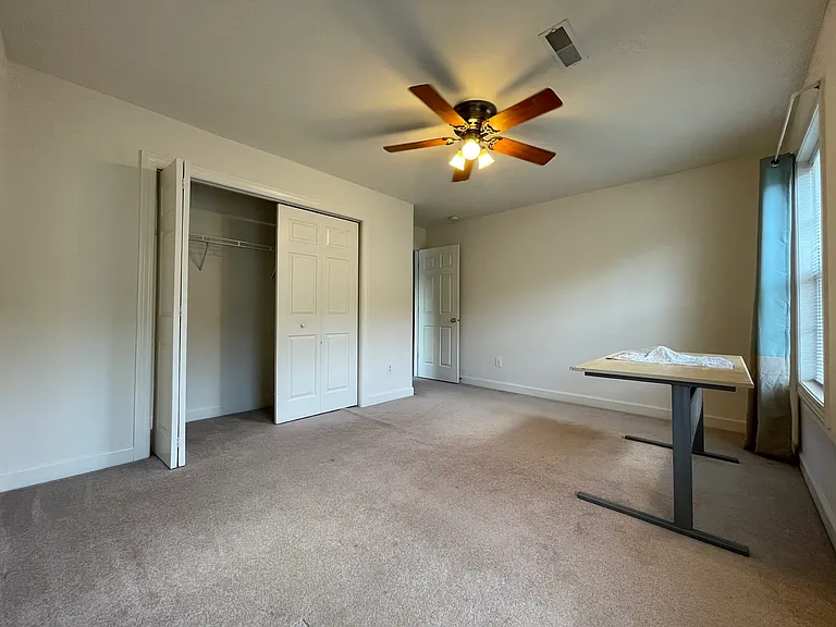 2875 Parkview Dr — Photo 22