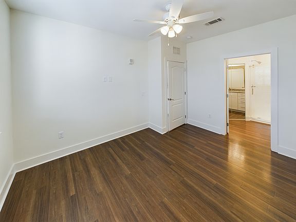 4th image of 1041 Champion Way #24-203