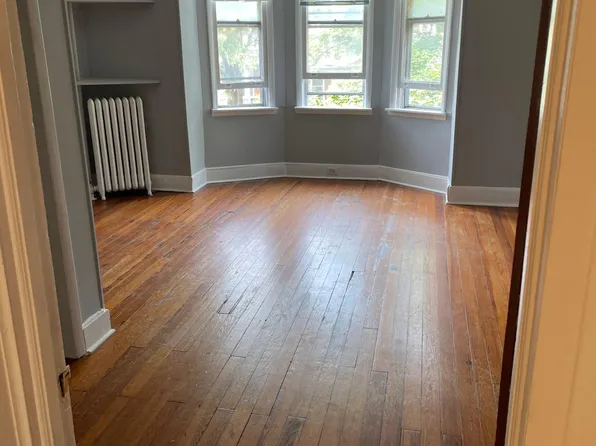 3107 N Calvert St APT 2, Baltimore, MD 21218