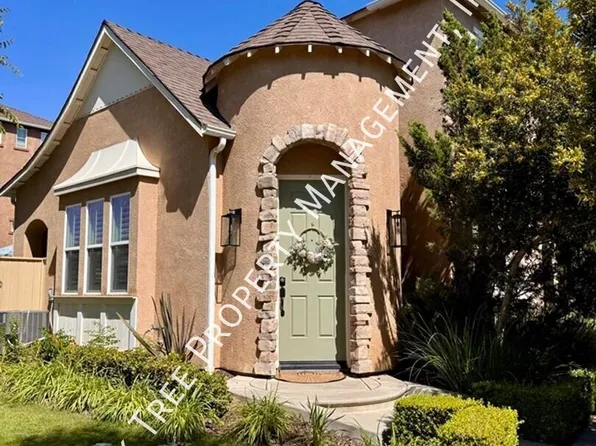 3978 Trenton Ave, Clovis, CA 93619