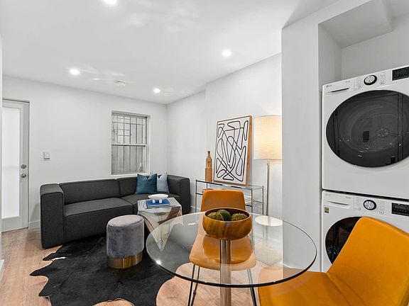 2nd image of 125 Saint James Pl #G