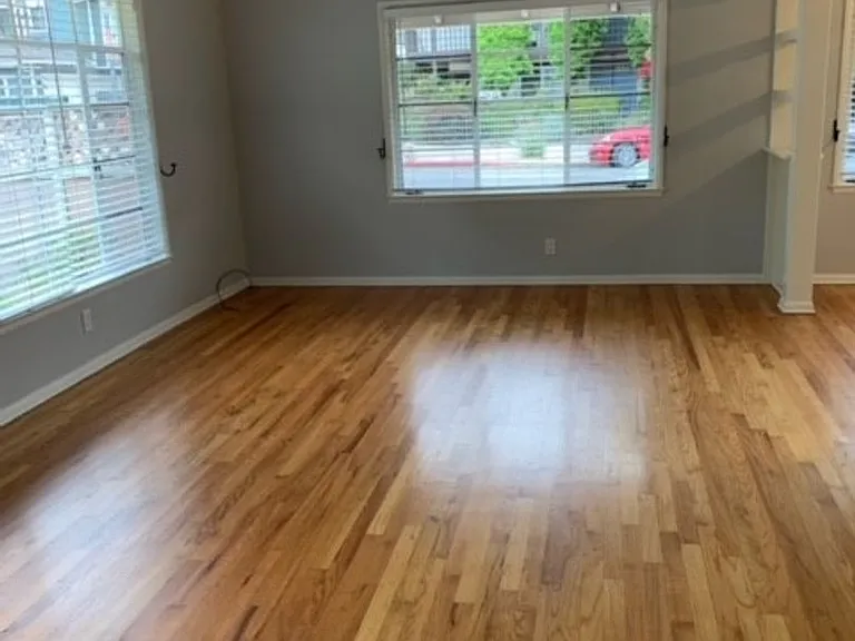 1721 Chapala St — Photo 3