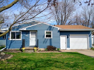 4015 Pleasant Grove Rd, Lansing, MI, 48910