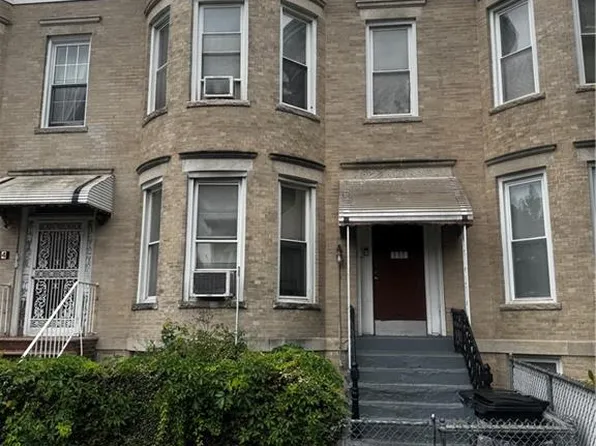 902 Brooklyn Ave, Brooklyn, NY 11203