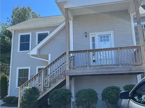 15 Jupiter Ln #F, Richmond, RI 02898