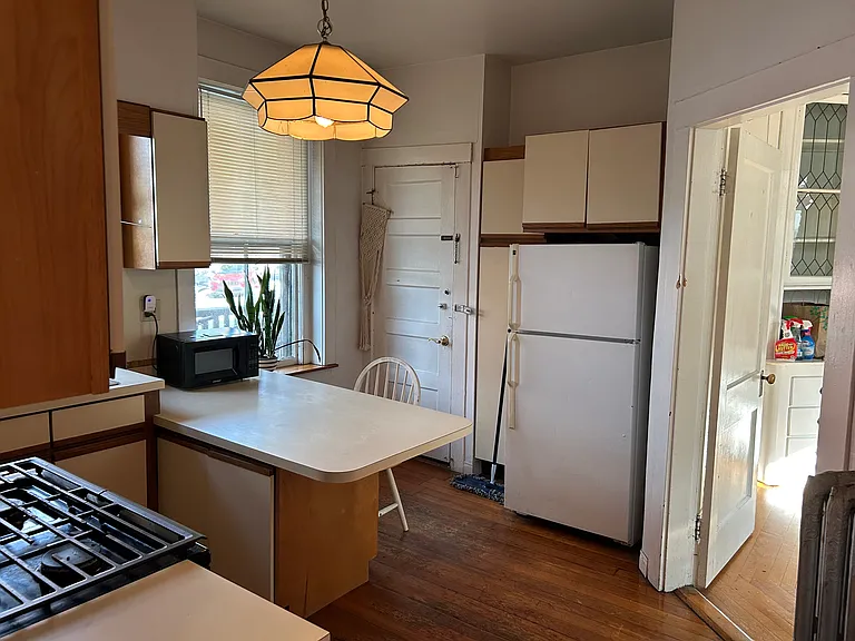 1675 Beacon St #2 — Photo 6