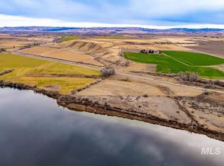 1212 River Rd, Homedale, ID 83628