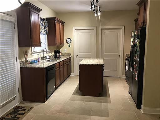 4th image of 3320 Goddard Ct