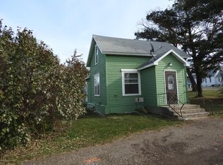 204 Soule Ave, Vining, MN 56588