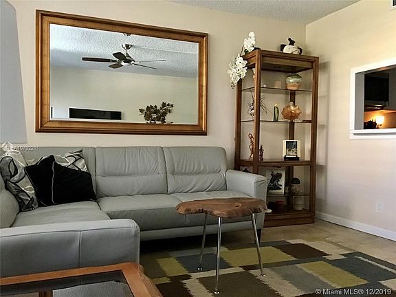 3rd image of 9141 Sunrise Lakes Blvd APT 110