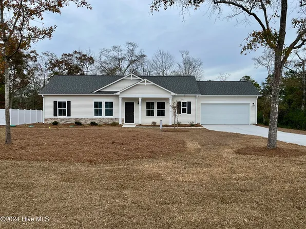 1656 Star Cross Drive SW, Shallotte, NC 28470