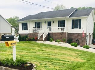105 Grandview St, Mt Carmel, TN 37645