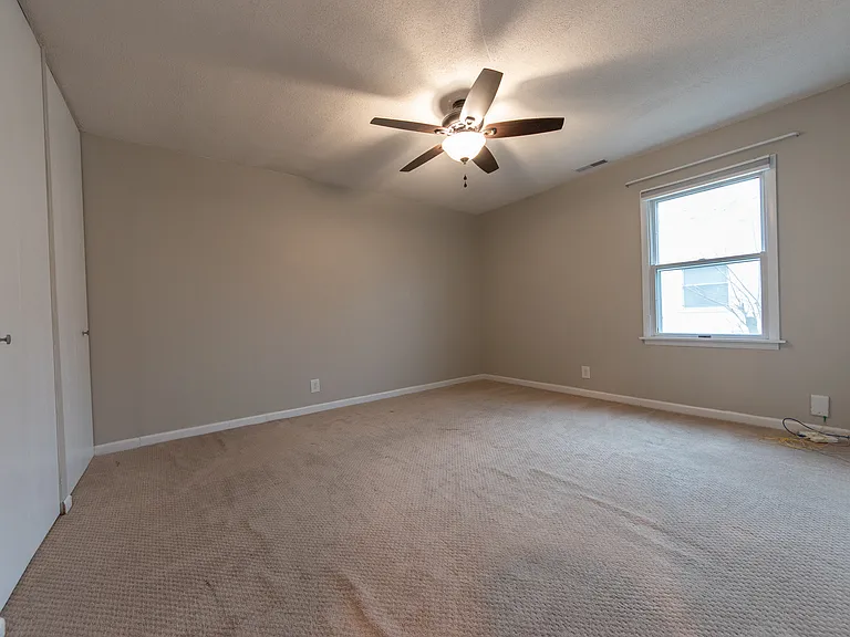 2943 Desoto Way — Photo 17