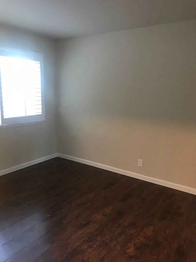 0503 - Carlsbad Dr. 1138 — Photo 2