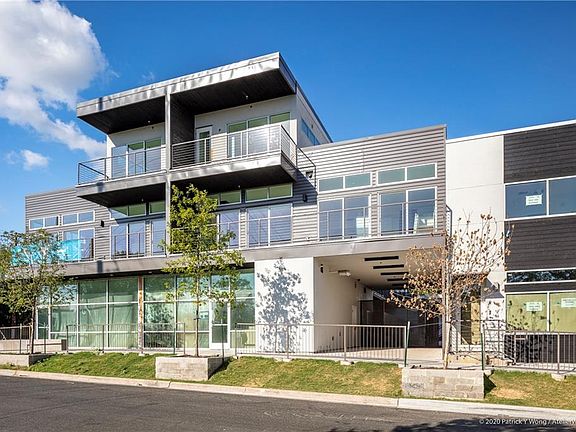 2nd image of 1701 E Martin Luther King Jr Blvd #208