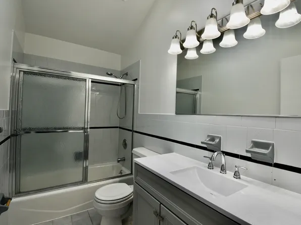 2482 5th Street image 9 of 19