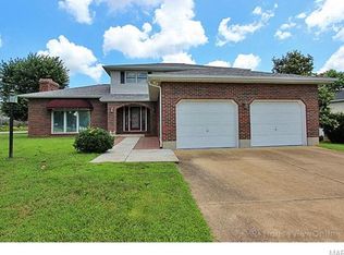 430 Redwood Dr, Farmington, MO