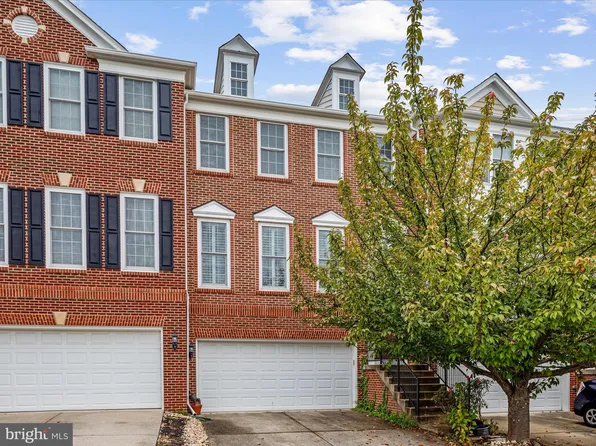 42858 Bittner Sq, Ashburn, VA 20148