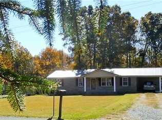23 Eastwood Dr, Fayetteville, TN 37334