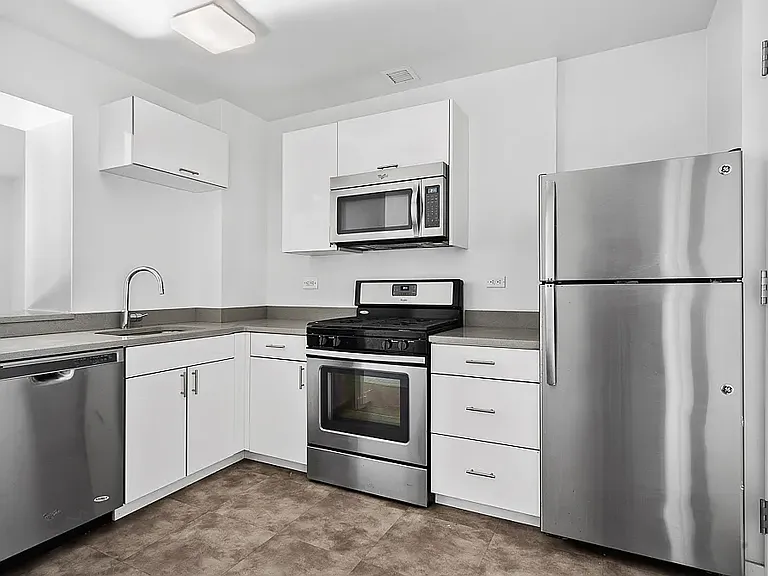 605 W 161st St #G — Photo 2