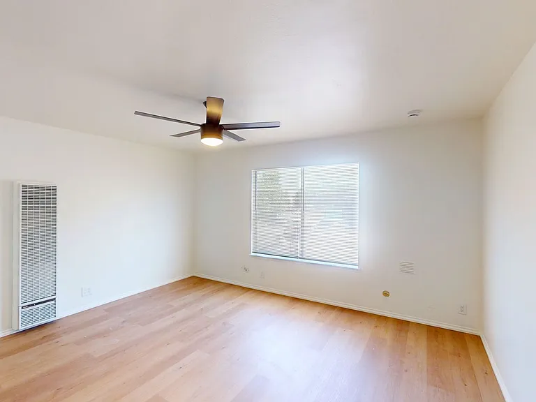 1520 Castro St — Photo 18