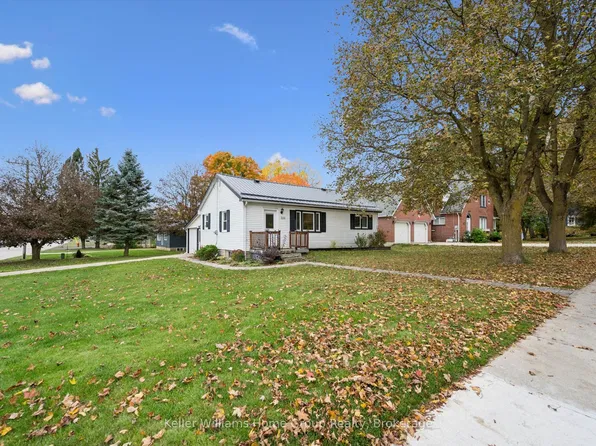 320 Queen St W, Wellington North, ON N0G 2L3