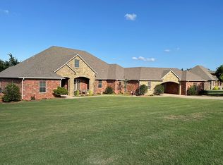 835 County Street 2923, Tuttle, OK 73089