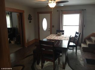 207 S 5th St, Guthrie Center, IA 50115