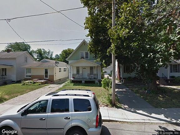 2nd image of 2106 W Ayres Ave
