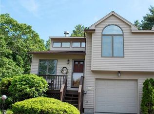 117 Cardinal Dr, North Kingstown, RI 02852