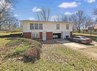 109 W 5th St, Hoyt, KS 66440