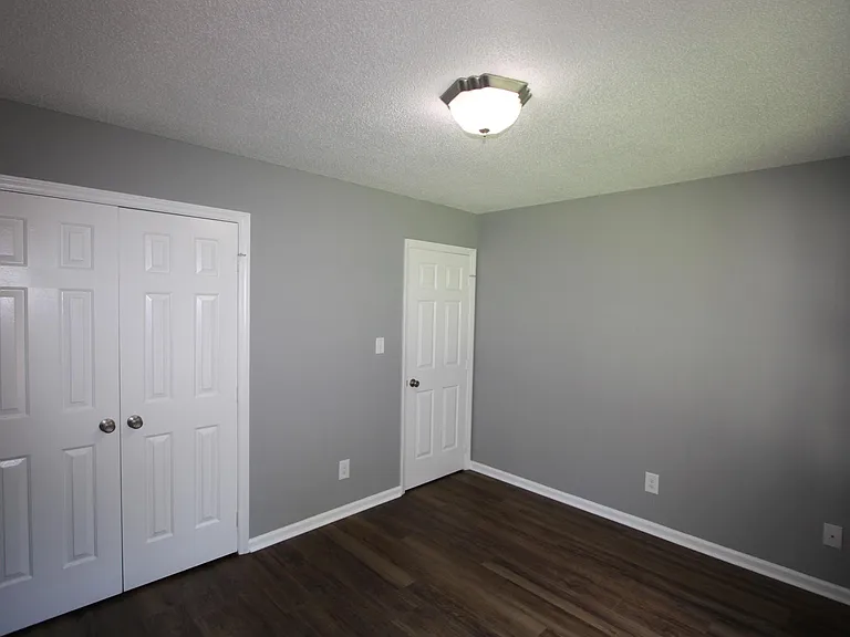 113 Drew Ct — Photo 20