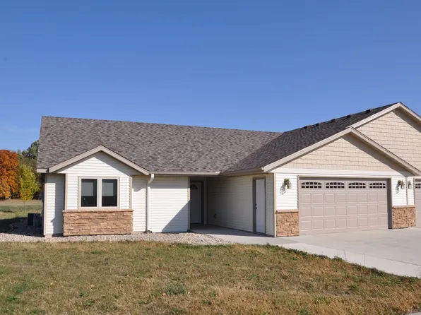 Timberwolf Townhomes (700), 700 Timberwolf Dr #700, Mankato, MN 56001