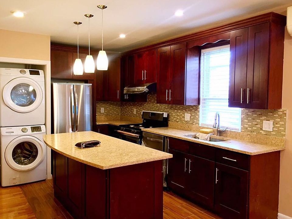 1st image of 8902 69th Ave #1F