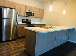 1781 35th St S #203, Fargo, ND 58103