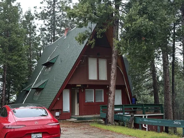 24031 Lama Rd, Mi Wuk Village, CA 95346