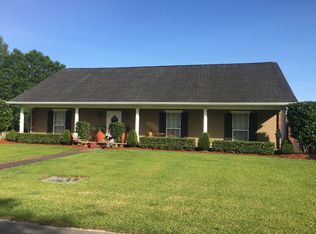 301 Levert Dr, Thibodaux, LA 70301