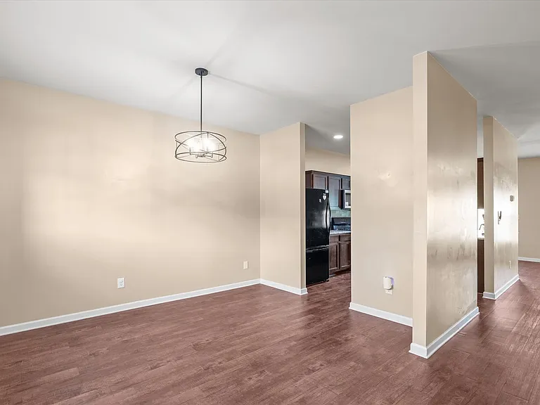 4704 Southwind Rd — Photo 13