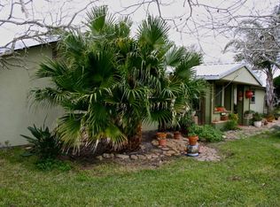 1077 Sonneman Rd, Port Lavaca, TX 77979