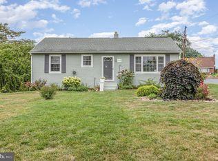 5332 Earl Dr, Harrisburg, PA 17112