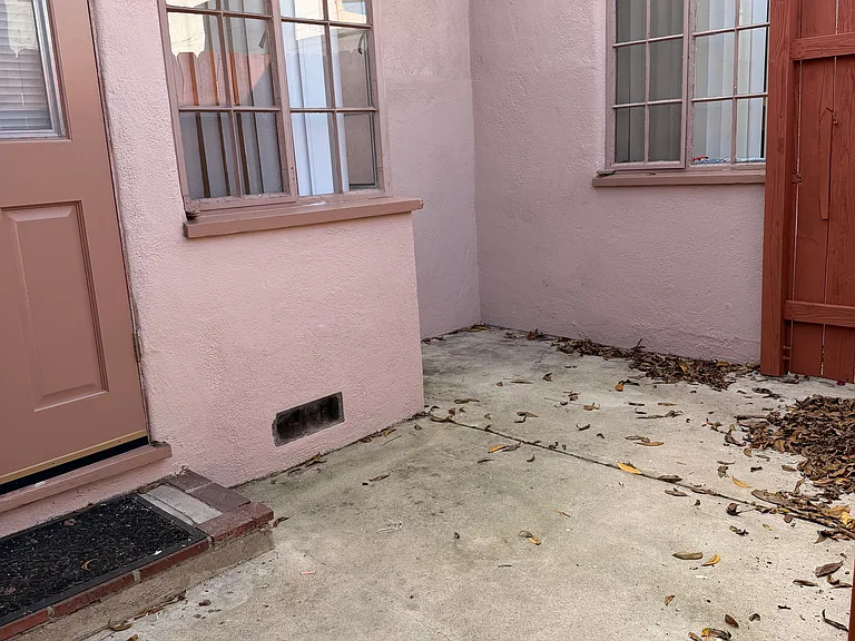 121 E Garfield Ave #121 — Photo 8