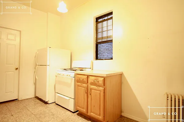 Rented by Grand & Co. | media 47