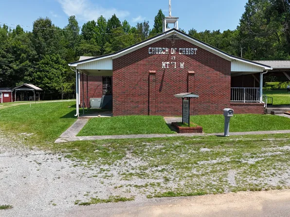 891 Spencer Rd, Rock Island, TN 38581