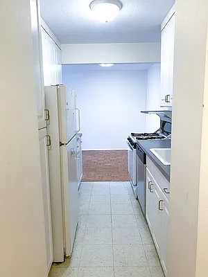 Rented by ONE Manhattan Real Estate | media 13