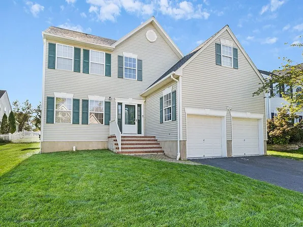 30 Wexford Way, Bridgewater, NJ 08807