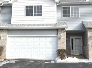 1956 Waters Edge Dr, Minooka, IL