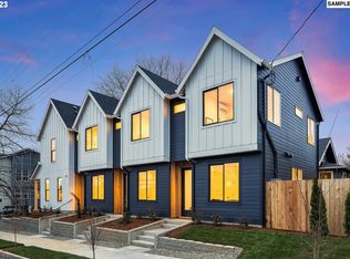 2761 SE Francis St #4, Portland, OR 97202
