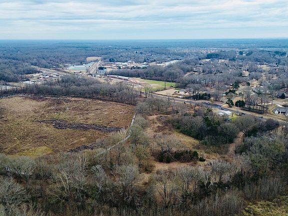 5th image of 217 Weisenberger Rd